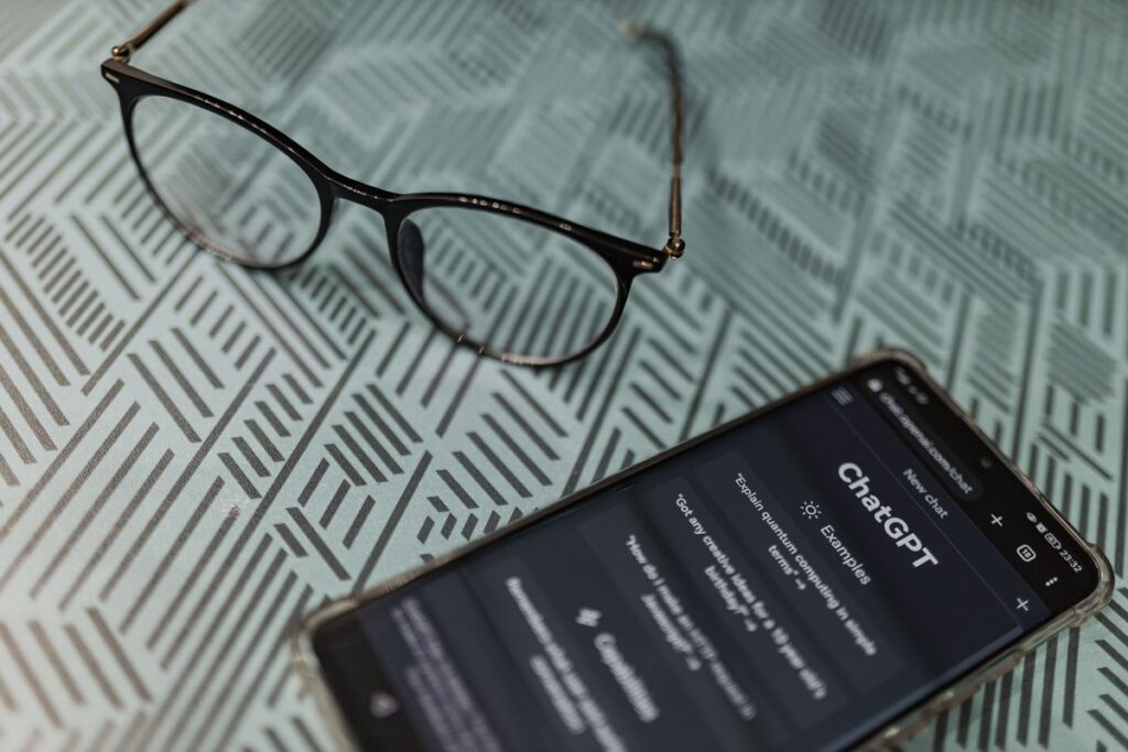 Chatbot vs FAQ Page: Do You Still Need Both?